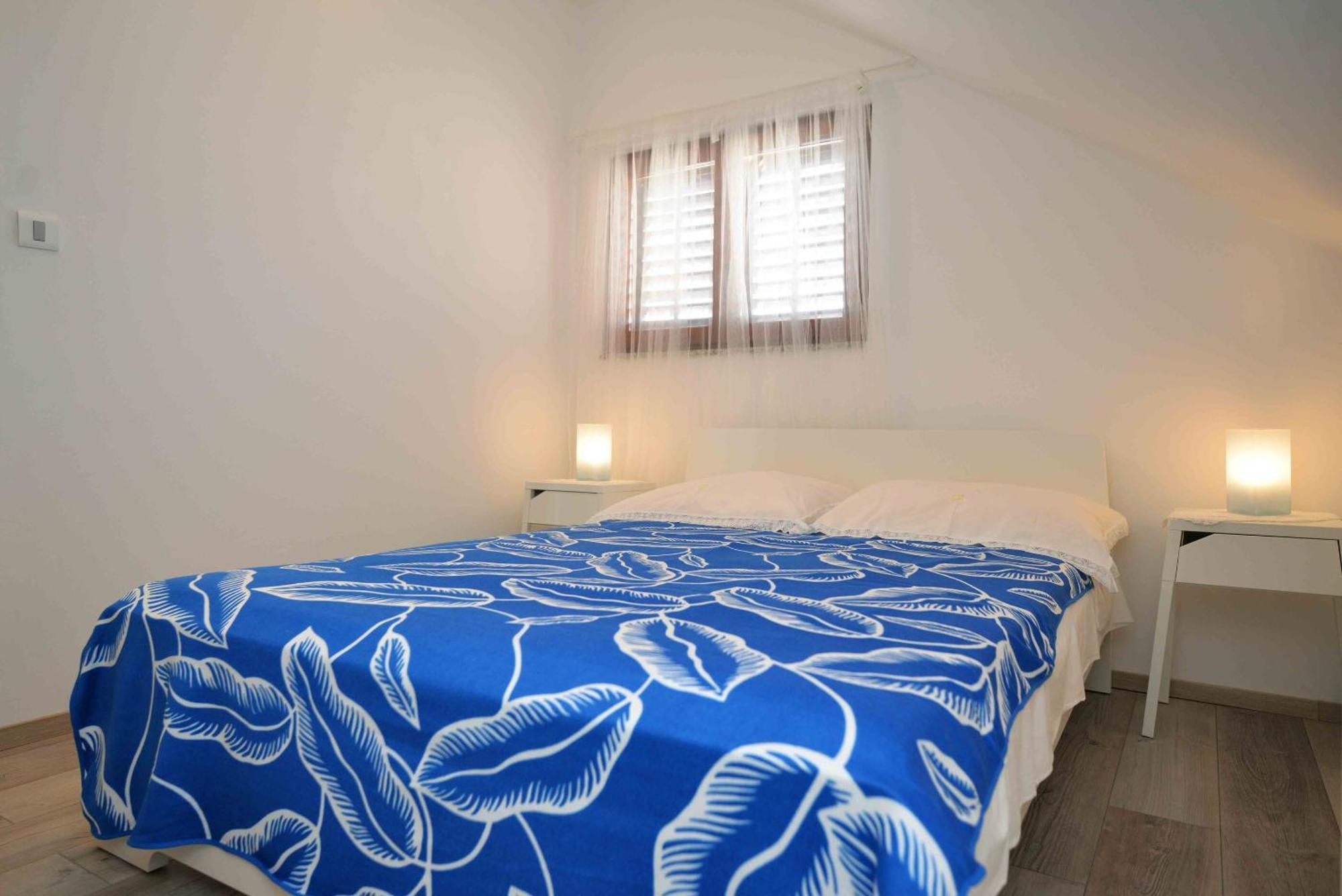 Apartments Mili - Near The Sea And The Centar Of Place 베티나 외부 사진