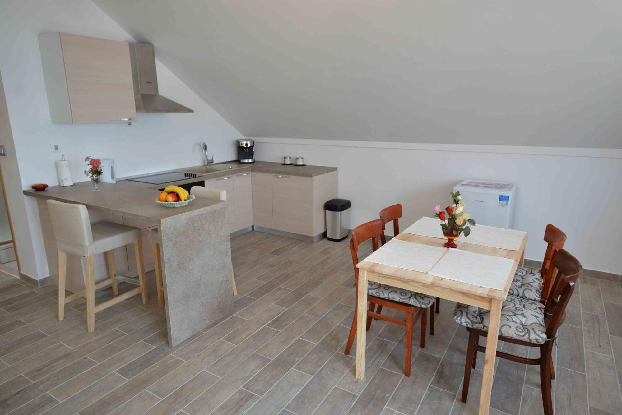 Apartments Mili - Near The Sea And The Centar Of Place 베티나 외부 사진